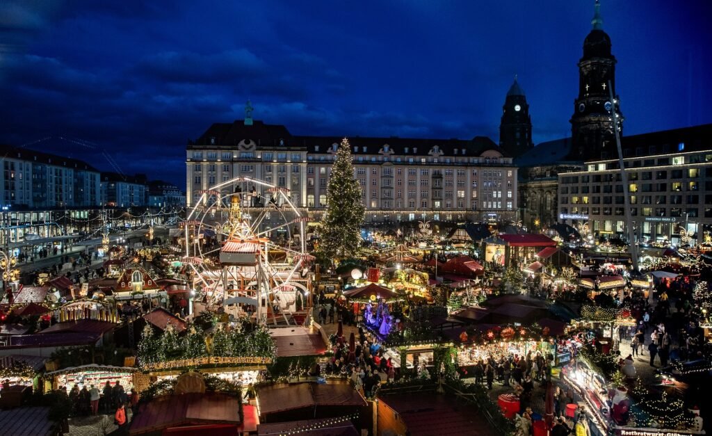 christmas market, stalls